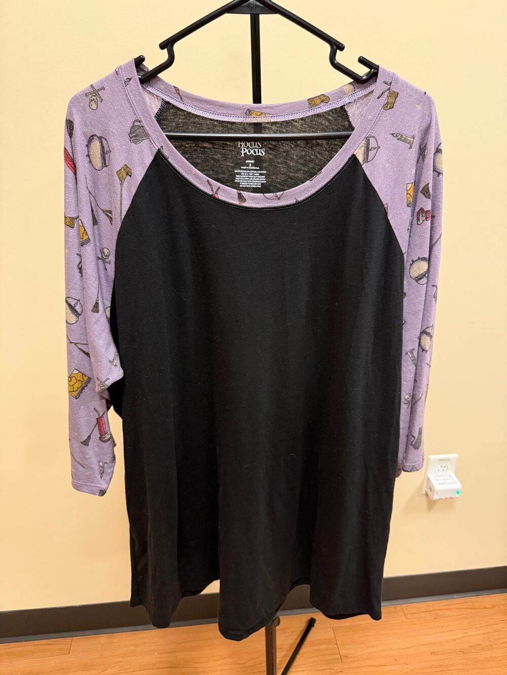 Torrid + Hocus Pocus 3/4 sleeve tee - 3X